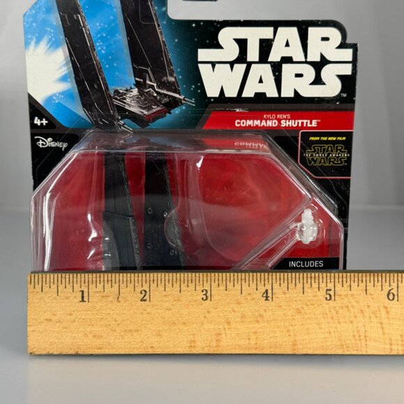 Star Wars The Force Awakens (2014) Hot Wheels Kylo Ren’s Command Shuttle - Picture 7 of 7